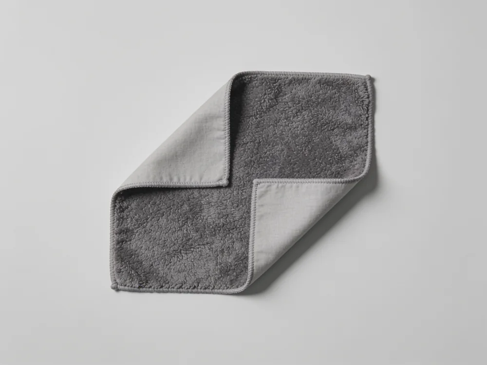 Two-sided cleaning cloth — Light / dark gray · 40 × 40 cm